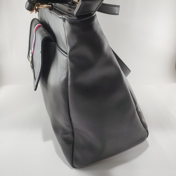 NWT Tommy Hilfiger black tote handbag - Picture 6 of 6